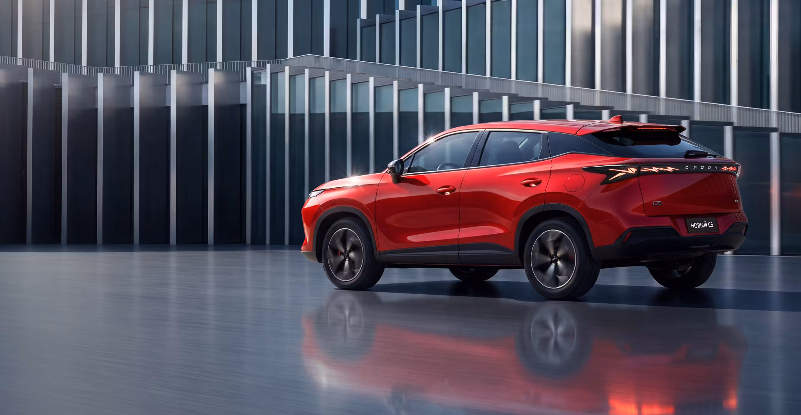 Практичный кроссовер для города и путешествий